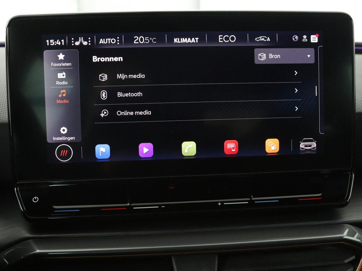 CUPRA Leon 1.4 e-Hybrid VZ Performance | Stoel & Stuurverwarming | Adaptive cruise | Carplay | Camera | Memory | Sportstoelen | Full LED