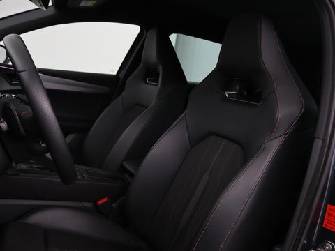 CUPRA Leon 1.4 e-Hybrid VZ Performance | Stoel & Stuurverwarming | Adaptive cruise | Carplay | Camera | Memory | Sportstoelen | Full LED