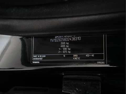 Volvo XC60 2.4 D5 AWD R-Design Aut. *PANO | FULL-LEATHER | XENON | NAVI-FULLMAP | PREMIUN-SOUND | CAMERA | SPORT-SEATS | HEATED-SEATS | 20''ALU | TOWBAR*