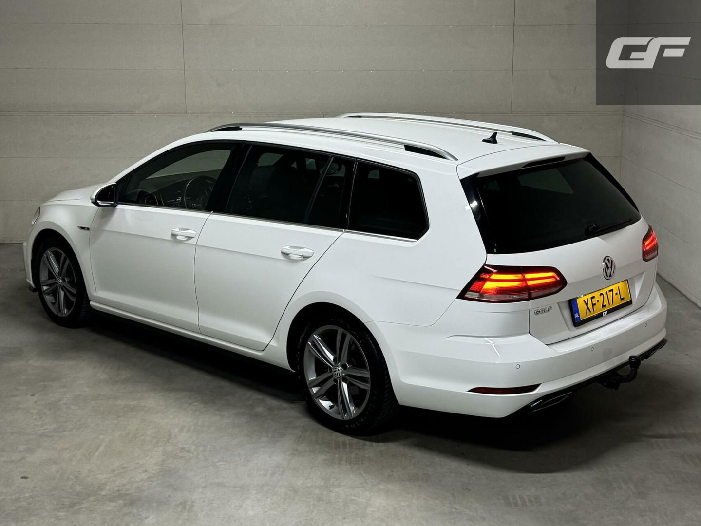 Volkswagen Golf 1.5 TSI 2x R-Line Virtual CarPlay ACC NAP