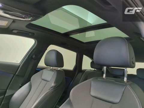 Audi A4 Avant 35 TFSI S-Line Black Edition Pano Virtual Sfeer NAP