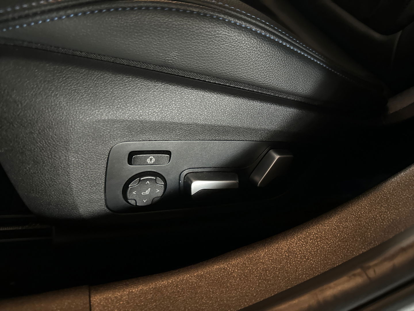 BMW 3-serie 330e High Executive M Sport Pano|HuD|ACC|Laser