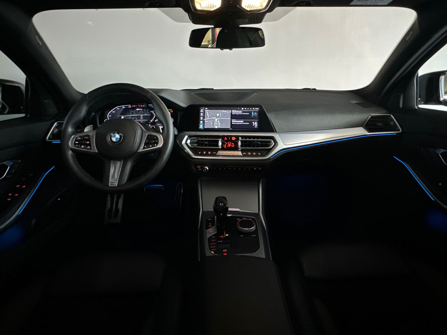 BMW 3-serie 330e High Executive M Sport Pano|HuD|ACC|Laser