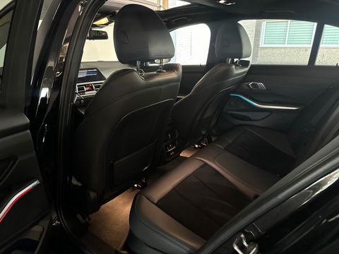 BMW 3-serie 330e High Executive M Sport Pano|HuD|ACC|Laser