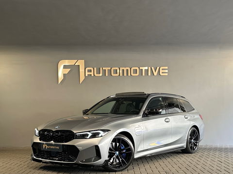 BMW 3 Serie Touring 330e M Sport Pano|Trekhaak|HuD|360C|ACC