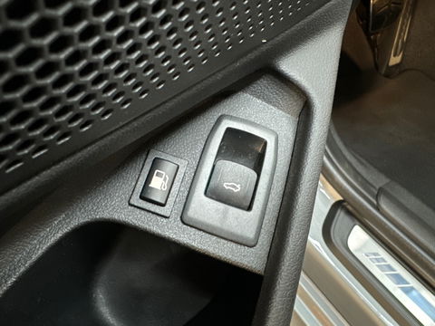 BMW 3 Serie Touring 330e M Sport Pano|Trekhaak|HuD|360C|ACC