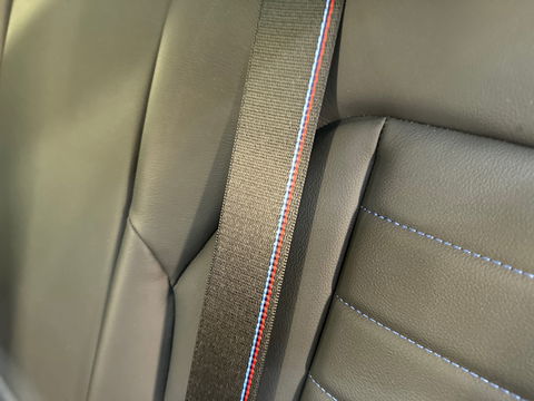 BMW 3 Serie Touring 330e M Sport Pano|Trekhaak|HuD|360C|ACC