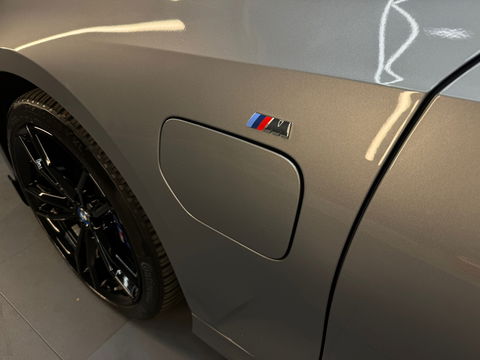 BMW 3 Serie Touring 330e M Sport Pano|Trekhaak|HuD|360C|ACC