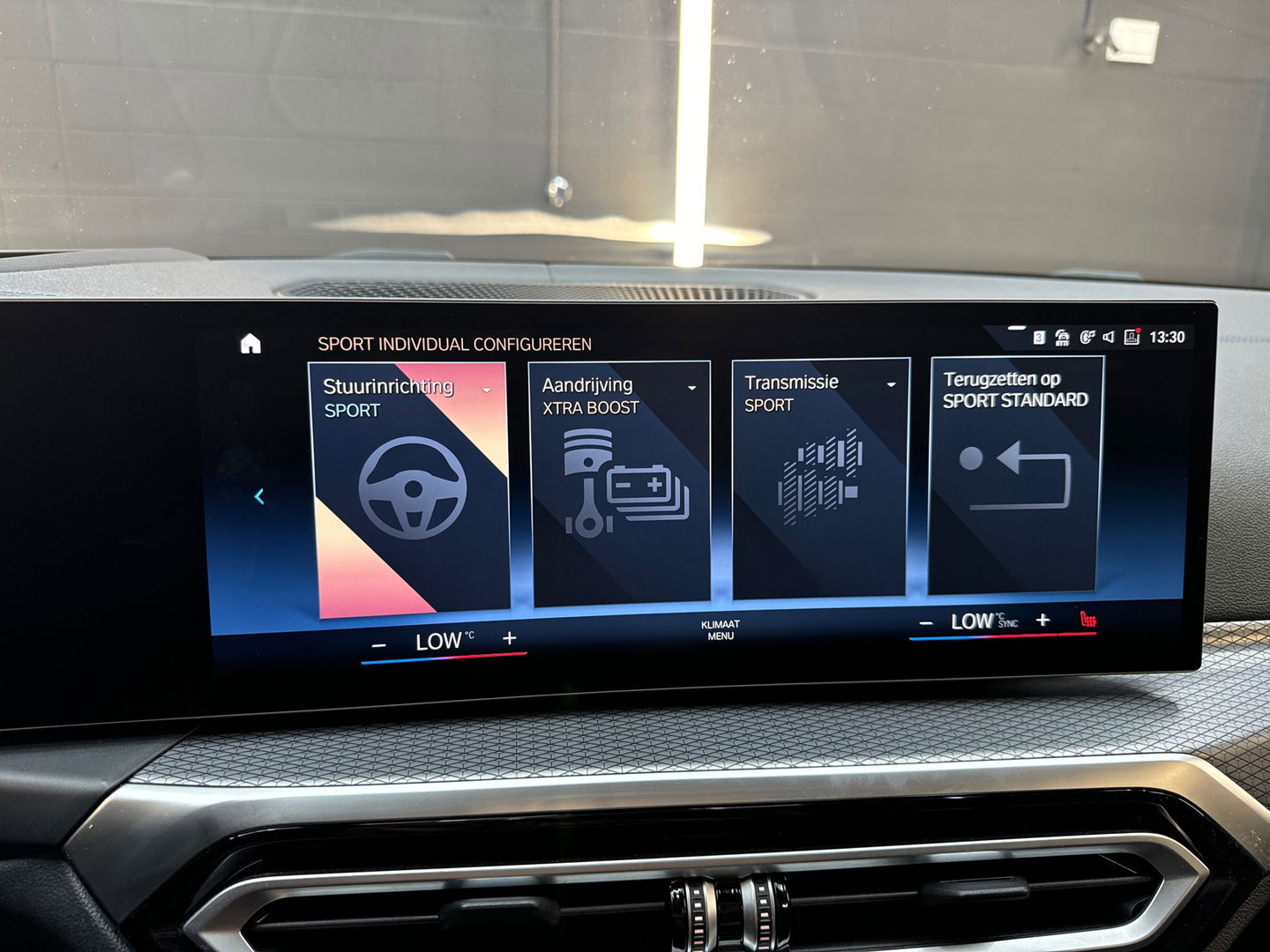 BMW 3 Serie Touring 330e M Sport Pano|Trekhaak|HuD|360C|ACC
