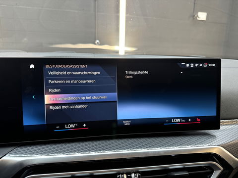 BMW 3 Serie Touring 330e M Sport Pano|Trekhaak|HuD|360C|ACC