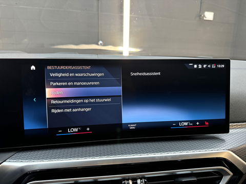 BMW 3 Serie Touring 330e M Sport Pano|Trekhaak|HuD|360C|ACC