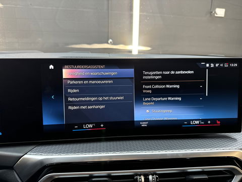 BMW 3 Serie Touring 330e M Sport Pano|Trekhaak|HuD|360C|ACC