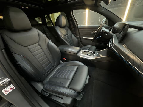 BMW 3 Serie Touring 330e M Sport Pano|Trekhaak|HuD|360C|ACC