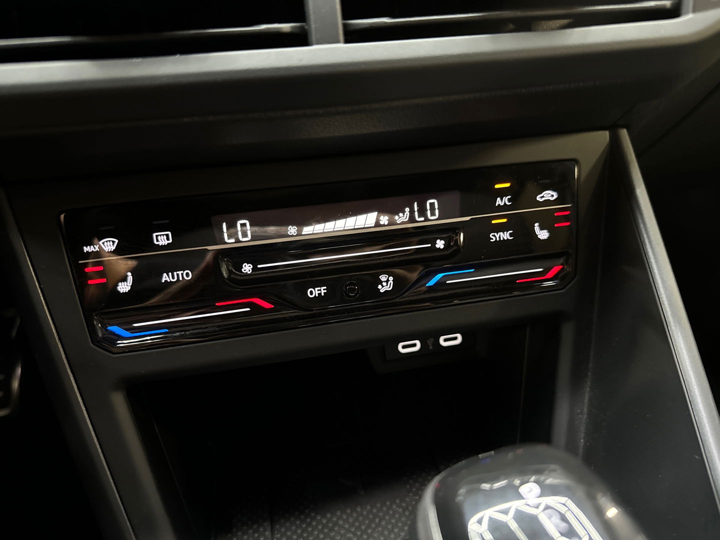 Volkswagen Polo 1.0 TSI 2X R-Line Pano|IQ|CarPlay|ACC|Camera