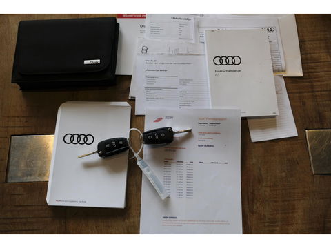 Audi Q3 35 TFSI 150pk S-line Panoramadak *BTW* Virtual cockpit Trekhaak Camera Sportstoelen Navigatie
