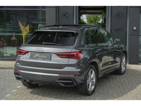 Audi Q3 35 TFSI 150pk S-line Panoramadak *BTW* Virtual cockpit Trekhaak Camera Sportstoelen Navigatie