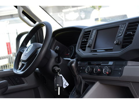 Volkswagen Crafter 35 2.0 TDI L5H3 DC Highline Adaptieve Cruise, Camera, Carplay, 177PK, Automaat, Multimedia, LED, Uniek!