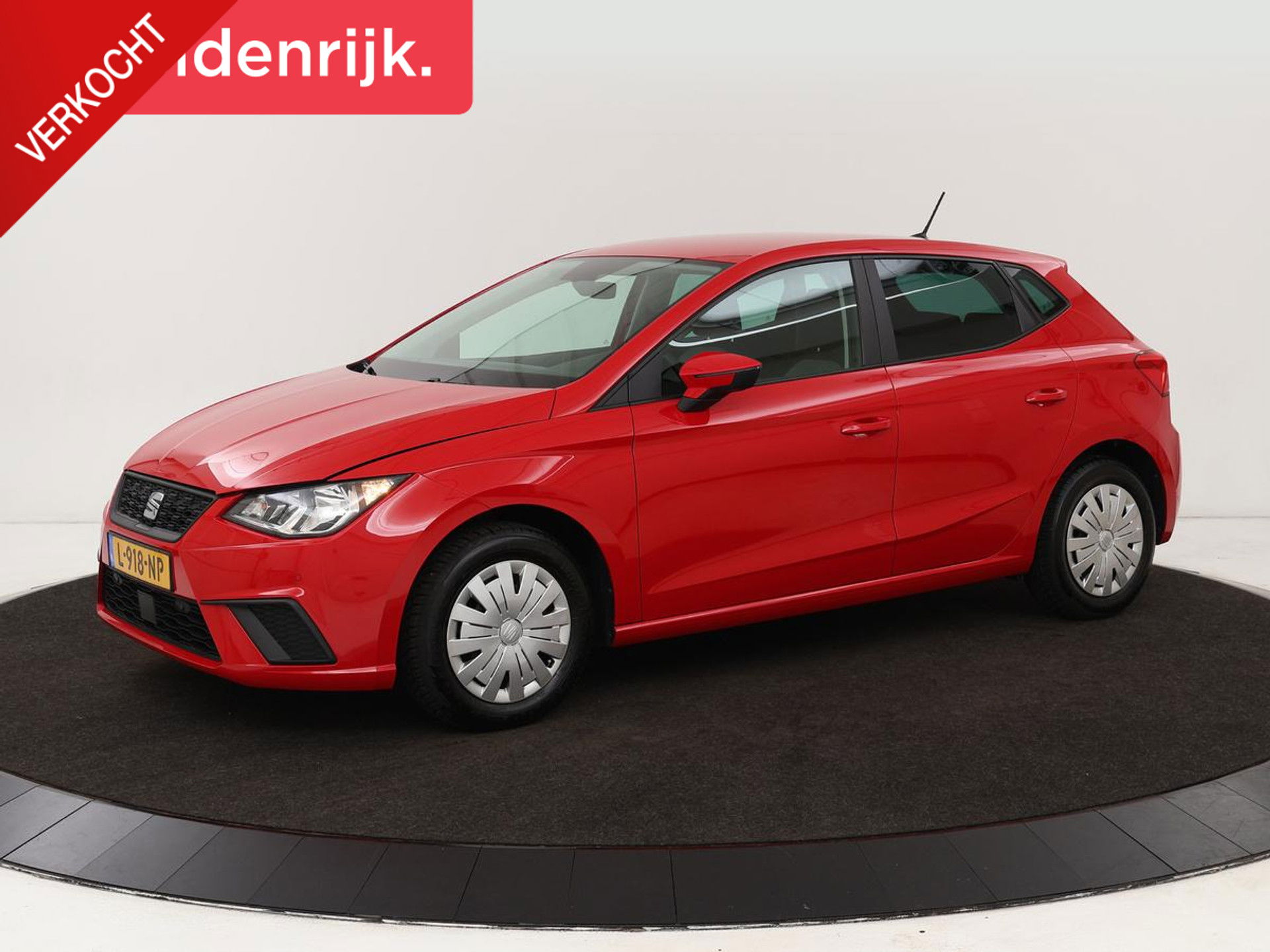 SEAT Ibiza 1.0 TSI Style Intens | Carplay | Trekhaak | Navigatie | Climate control | Camera | Cruise control | Parkeerhulp | Bluetooth