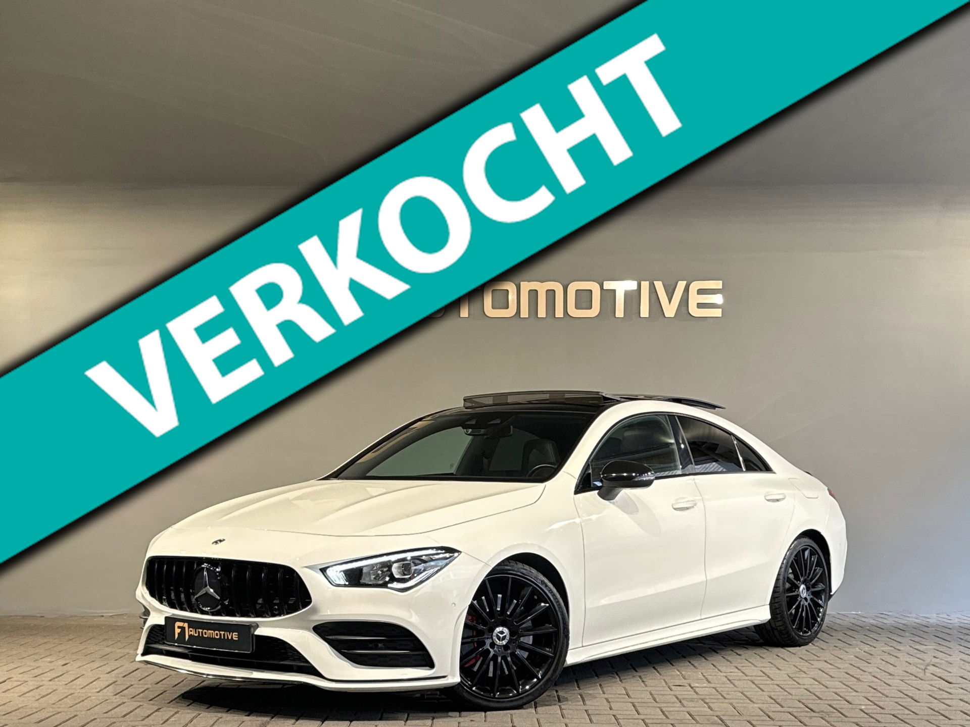 Mercedes-Benz CLA-Klasse 220 AMG Pano|Sfeer|Camera|Nightpakket