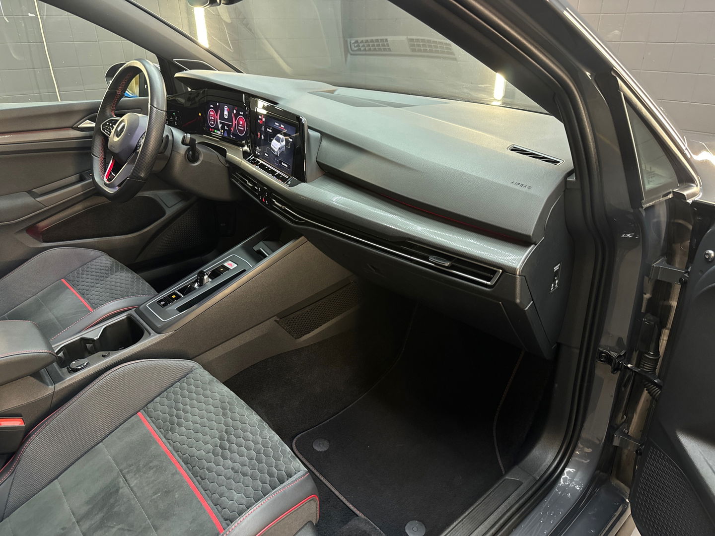 Volkswagen Golf 2.0 TSI GTI Clubsport Pano|IQ|H/K|Keyles|VOL