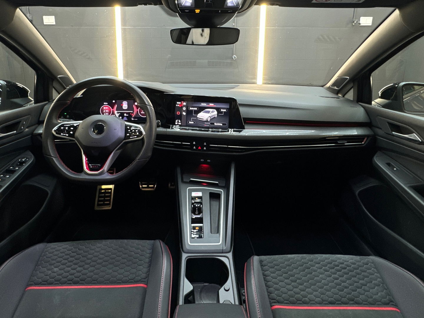 Volkswagen Golf 2.0 TSI GTI Clubsport Pano|IQ|H/K|Keyles|VOL