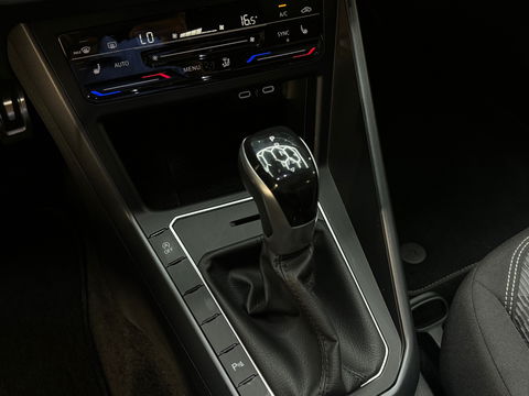 Volkswagen Polo 1.0 TSI R-Line Business Pano|IQ Light|Camera