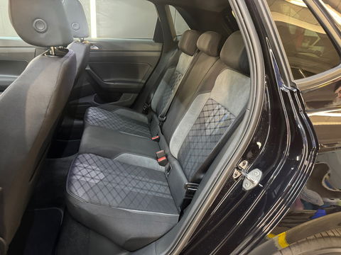 Volkswagen Polo 1.0 TSI R-Line Business Pano|IQ Light|Camera