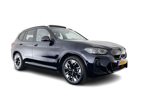 BMW iX3 High Executive Shadow-line-Plus-Pack 80 kWh [ 3-Fase ] (INCL-BTW) *PANO | LUXURY-LEATHER | FULL-LED | MEMORY-PACK | HEAD-UP | ADAPTIVE-CRUISE | TOPVIEW | HARMAN/KARDON-AUDIO | BLIND-SPOT | SPORT-SEATS | DAB+ | CARPLAY | KEYLESS | 20''ALU*