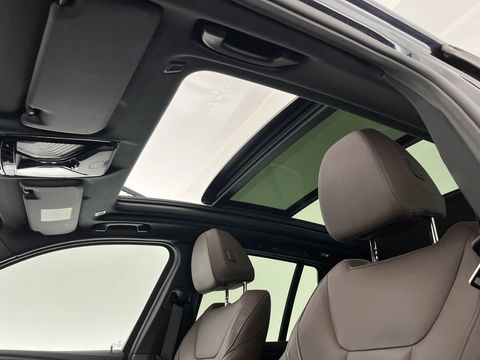 BMW iX3 High Executive Shadow-line-Plus-Pack 80 kWh [ 3-Fase ] (INCL-BTW) *PANO | LUXURY-LEATHER | FULL-LED | MEMORY-PACK | HEAD-UP | ADAPTIVE-CRUISE | TOPVIEW | HARMAN/KARDON-AUDIO | BLIND-SPOT | SPORT-SEATS | DAB+ | CARPLAY | KEYLESS | 20''ALU*