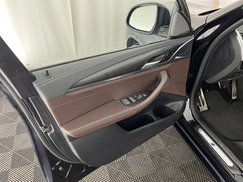 BMW iX3 High Executive Shadow-line-Plus-Pack 80 kWh [ 3-Fase ] (INCL-BTW) *PANO | LUXURY-LEATHER | FULL-LED | MEMORY-PACK | HEAD-UP | ADAPTIVE-CRUISE | TOPVIEW | HARMAN/KARDON-AUDIO | BLIND-SPOT | SPORT-SEATS | DAB+ | CARPLAY | KEYLESS | 20''ALU*