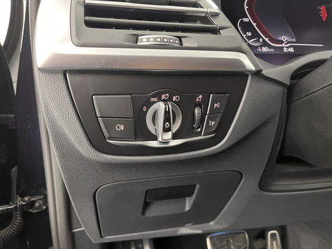 BMW iX3 High Executive Shadow-line-Plus-Pack 80 kWh [ 3-Fase ] (INCL-BTW) *PANO | LUXURY-LEATHER | FULL-LED | MEMORY-PACK | HEAD-UP | ADAPTIVE-CRUISE | TOPVIEW | HARMAN/KARDON-AUDIO | BLIND-SPOT | SPORT-SEATS | DAB+ | CARPLAY | KEYLESS | 20''ALU*
