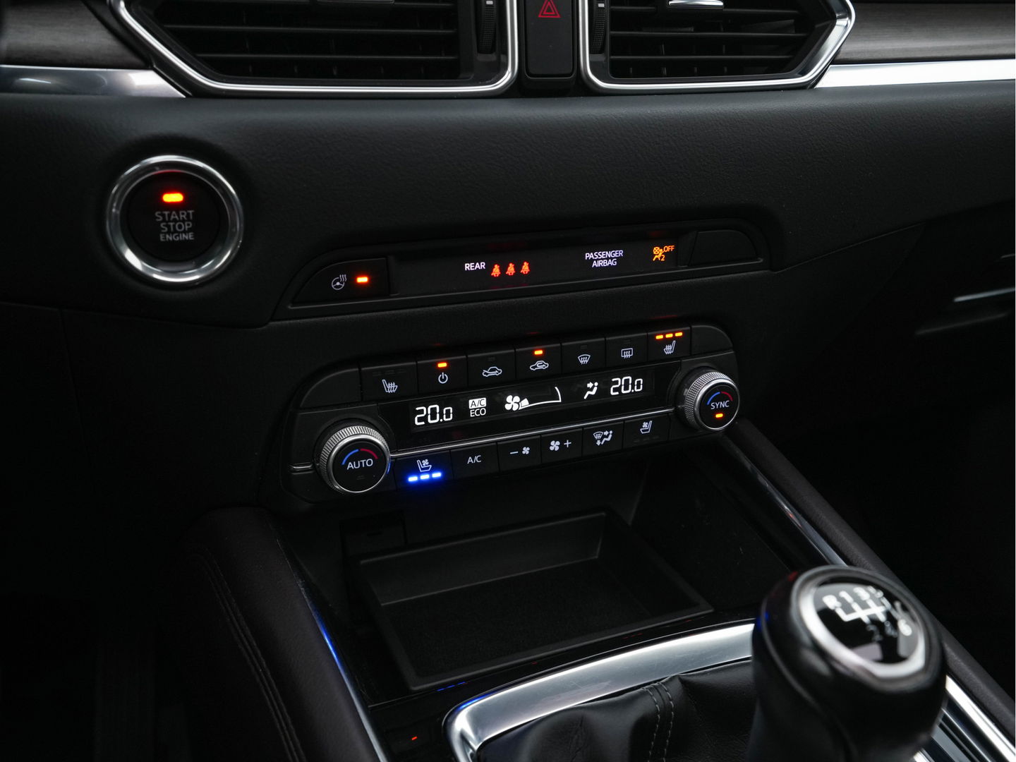Mazda CX-5 2.0 SkyActiv-G 165 Signature *PANO | LUXURY-LEATHER | BOSE-SOUNDSYSTEM | FULL-LED | ADAPTIVE-CRUISE | MEMORY-PACK |  HEAD-UP | KEYLESS | TOP-VIEW | BLINDSPOT | HEATED/COOLED-COMFORTSEATS | NAVI-FULLMAP | LANE-ASSIST |  .