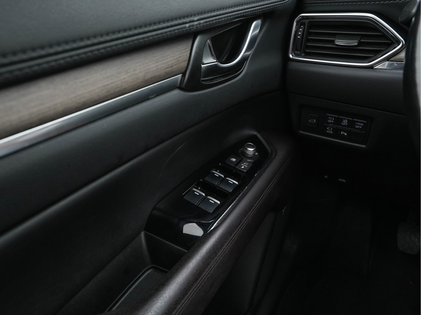 Mazda CX-5 2.0 SkyActiv-G 165 Signature *PANO | LUXURY-LEATHER | BOSE-SOUNDSYSTEM | FULL-LED | ADAPTIVE-CRUISE | MEMORY-PACK |  HEAD-UP | KEYLESS | TOP-VIEW | BLINDSPOT | HEATED/COOLED-COMFORTSEATS | NAVI-FULLMAP | LANE-ASSIST |  .