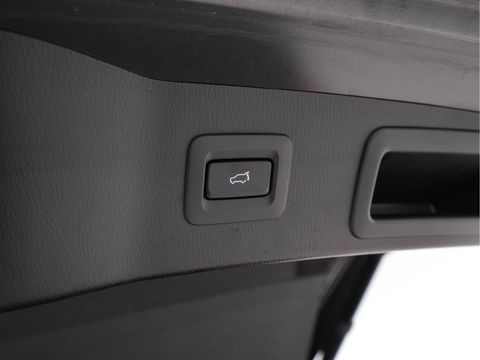 Mazda CX-5 2.0 SkyActiv-G 165 Signature *PANO | LUXURY-LEATHER | BOSE-SOUNDSYSTEM | FULL-LED | ADAPTIVE-CRUISE | MEMORY-PACK |  HEAD-UP | KEYLESS | TOP-VIEW | BLINDSPOT | HEATED/COOLED-COMFORTSEATS | NAVI-FULLMAP | LANE-ASSIST |  .