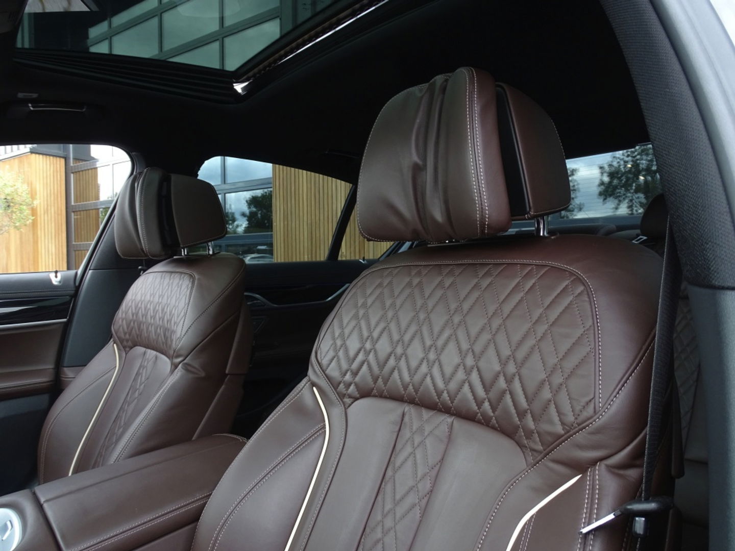 BMW 7 Serie 745e High Executive 394PK M-Individual / laser / 360° / VIP *NAP