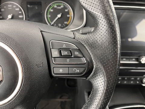 MG Mg Zs EV Luxury 45 kWh (INCL-BTW) *PANO | FULL-LEATHER | CCS-FASTLOADER | KEYLESS | NAVI-FULLMAP | ADAPTIVE-CRUISE | CAMERA | HEATED-SPORT-SEATS | CARPLAY | BLINDSPOT | DAB | LANE-ASSIST | 17"ALU*