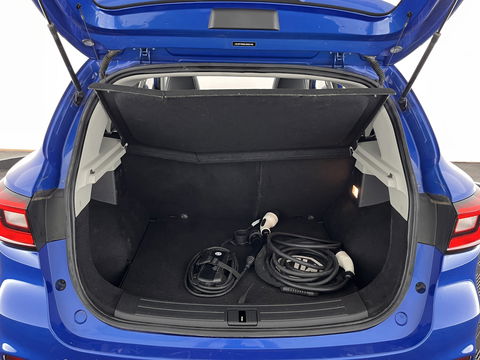 MG Mg Zs EV Luxury 45 kWh (INCL-BTW) *PANO | FULL-LEATHER | CCS-FASTLOADER | KEYLESS | NAVI-FULLMAP | ADAPTIVE-CRUISE | CAMERA | HEATED-SPORT-SEATS | CARPLAY | BLINDSPOT | DAB | LANE-ASSIST | 17"ALU*