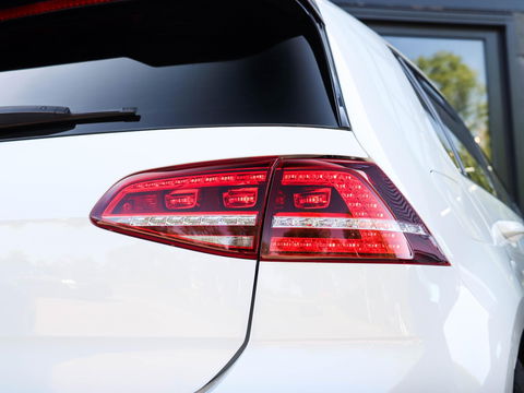 Volkswagen Golf GTI 2.0 TSI DSG | 300PK | Volledig onderhouden!