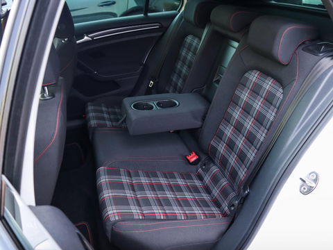 Volkswagen Golf GTI 2.0 TSI DSG | 300PK | Volledig onderhouden!