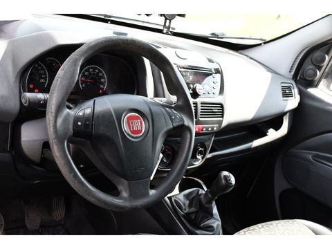 Fiat Dobló Cargo 1.3 MultiJet SX Sensoren, Airco, Trekhaak, 90PK, radio, Uniek!