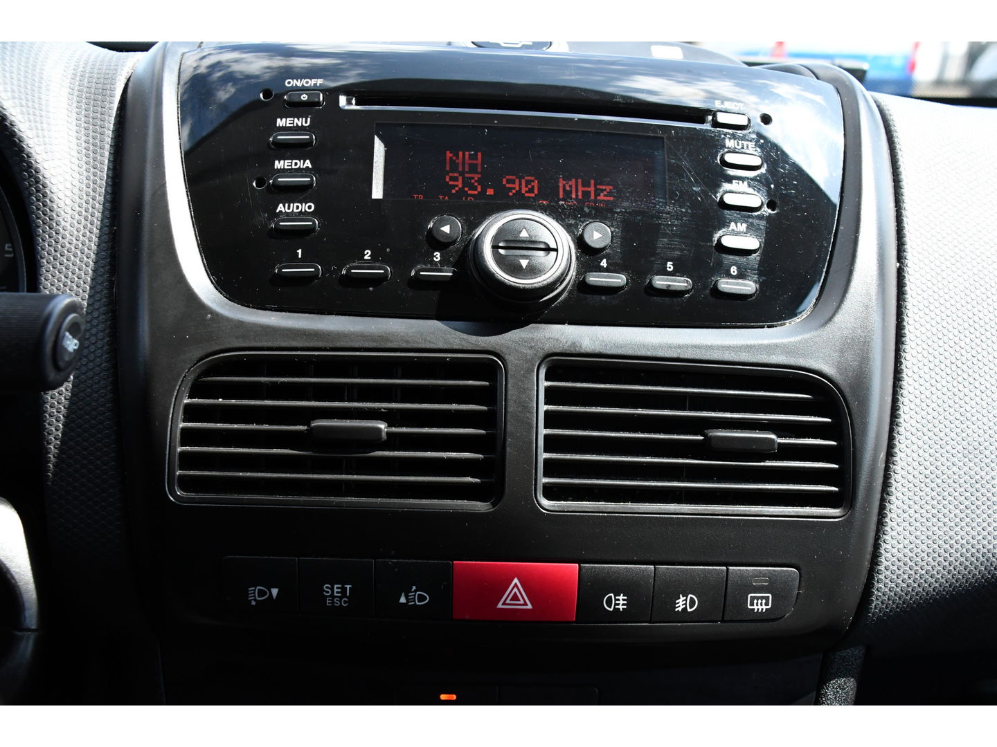 Fiat Dobló Cargo 1.3 MultiJet SX Sensoren, Airco, Trekhaak, 90PK, radio, Uniek!