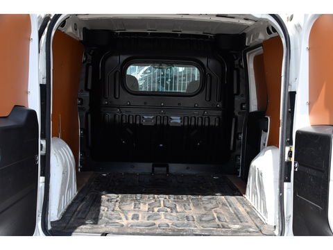 Fiat Dobló Cargo 1.3 MultiJet SX Sensoren, Airco, Trekhaak, 90PK, radio, Uniek!