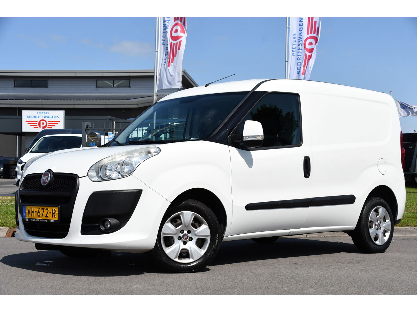 Fiat Dobló Cargo 1.3 MultiJet SX Sensoren, Airco, Trekhaak, 90PK, radio, Uniek!