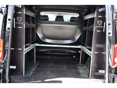 Mercedes-Benz Vito 114 CDI Lang DC Black Edition Camera, Cruise, Carplay, 190PK, Automaat, 2 x Schuifdeur, Leder, LED, Uniek!