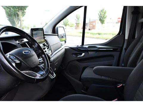 Ford Transit Custom 320 2.0 TDCI L2H1 Raptor Edition DC Limited Camera, Cruise, Sensoren, 130PK, Automaat, Multimedia, Stoelverwarming, 2 x Schuifdeur, Uniek!