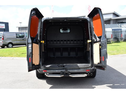 Ford Transit Custom 320 2.0 TDCI L2H1 Raptor Edition DC Limited Camera, Cruise, Sensoren, 130PK, Automaat, Multimedia, Stoelverwarming, 2 x Schuifdeur, Uniek!