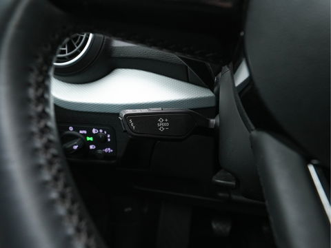 Audi Q2 30 TDI S Edition *DIGI-COCKPIT | LUXURY-LEATHER | NAVI-FULLMAP | CAMERA | KEYLESS | COMFORT-SEATS | HEATED-SEATS | ECC | PDC | CRUISE | 18''ALU*