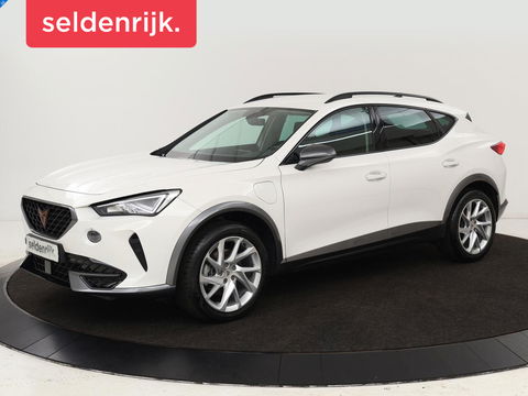 CUPRA Formentor 1.4 e-Hybrid | Adaptive cruise | Stuurverwarming | Full LED | Sportstoelen | Keyless | Climate control | Parkeerhulp | DAB | Sfeerverlichting | PHEV