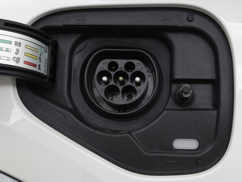 CUPRA Formentor 1.4 e-Hybrid | Adaptive cruise | Stuurverwarming | Full LED | Sportstoelen | Keyless | Climate control | Parkeerhulp | DAB | Sfeerverlichting | PHEV