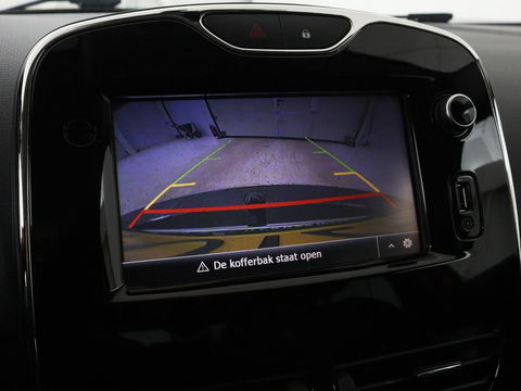 Renault Clio 0.9 TCe Limited | Trekhaak | Camera | Navigatie | Cruise control | Airco | Bluetooth | Parkeerhulp | Getint glas | DAB